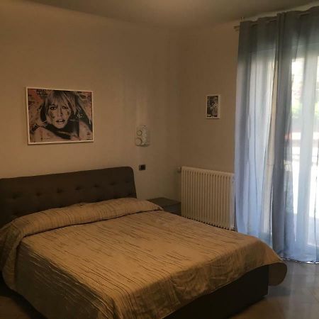 Hotel Le Divine Di Via Olivieri - Reception Via Xxv Aprile 5 Levanto Zewnętrze zdjęcie