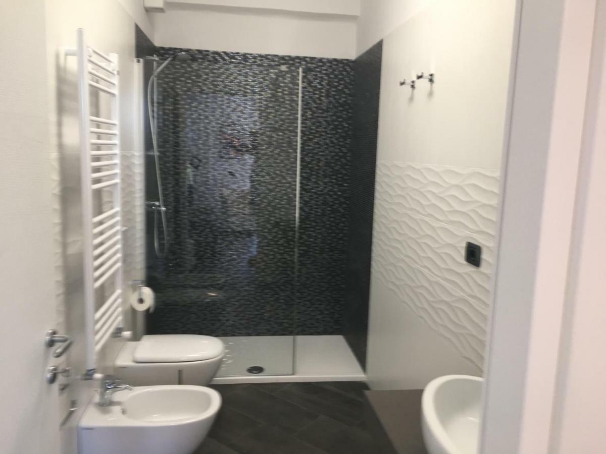 Hotel Le Divine Di Via Olivieri - Reception Via Xxv Aprile 5 Levanto Zewnętrze zdjęcie
