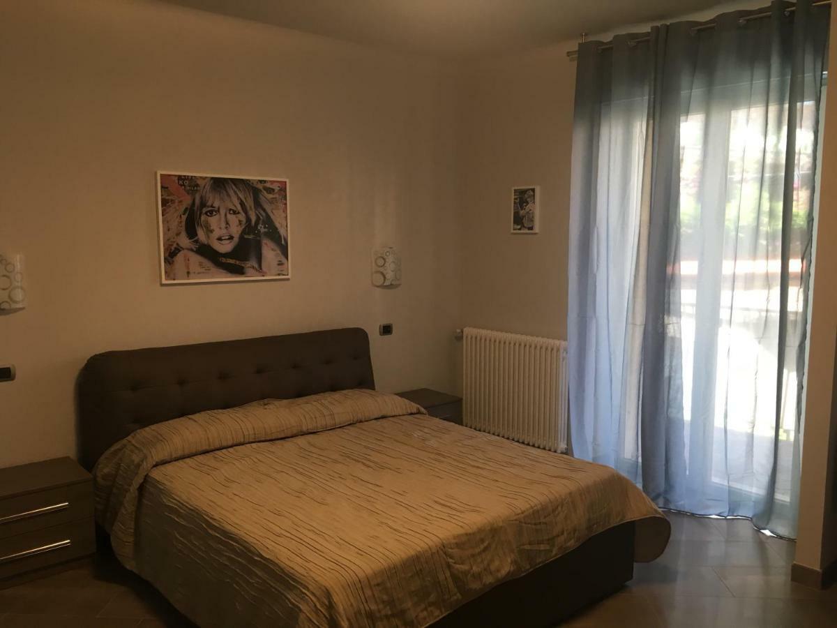 Hotel Le Divine Di Via Olivieri - Reception Via Xxv Aprile 5 Levanto Zewnętrze zdjęcie