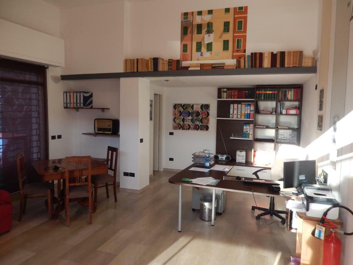 Hotel Le Divine Di Via Olivieri - Reception Via Xxv Aprile 5 Levanto Zewnętrze zdjęcie