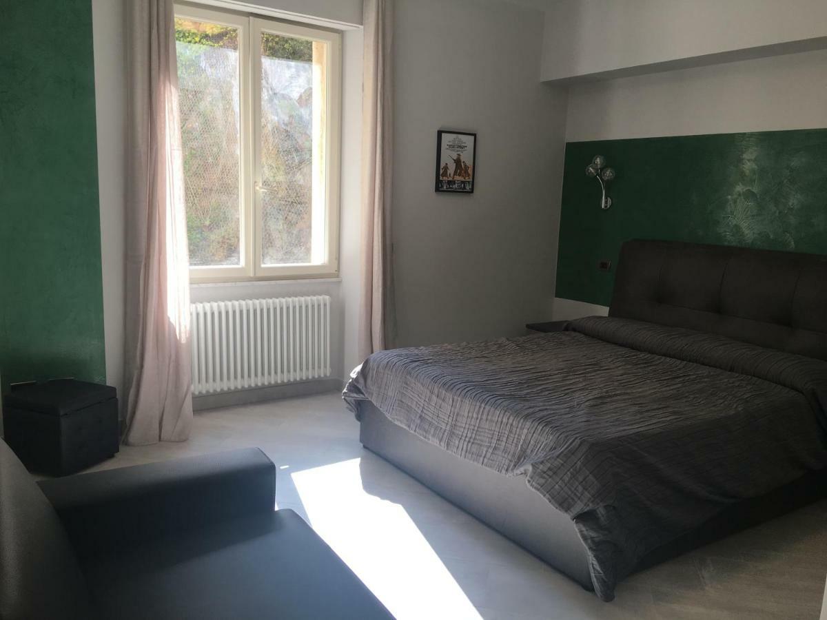 Hotel Le Divine Di Via Olivieri - Reception Via Xxv Aprile 5 Levanto Zewnętrze zdjęcie